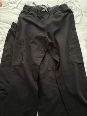 Men's Figs Black Scub Pants